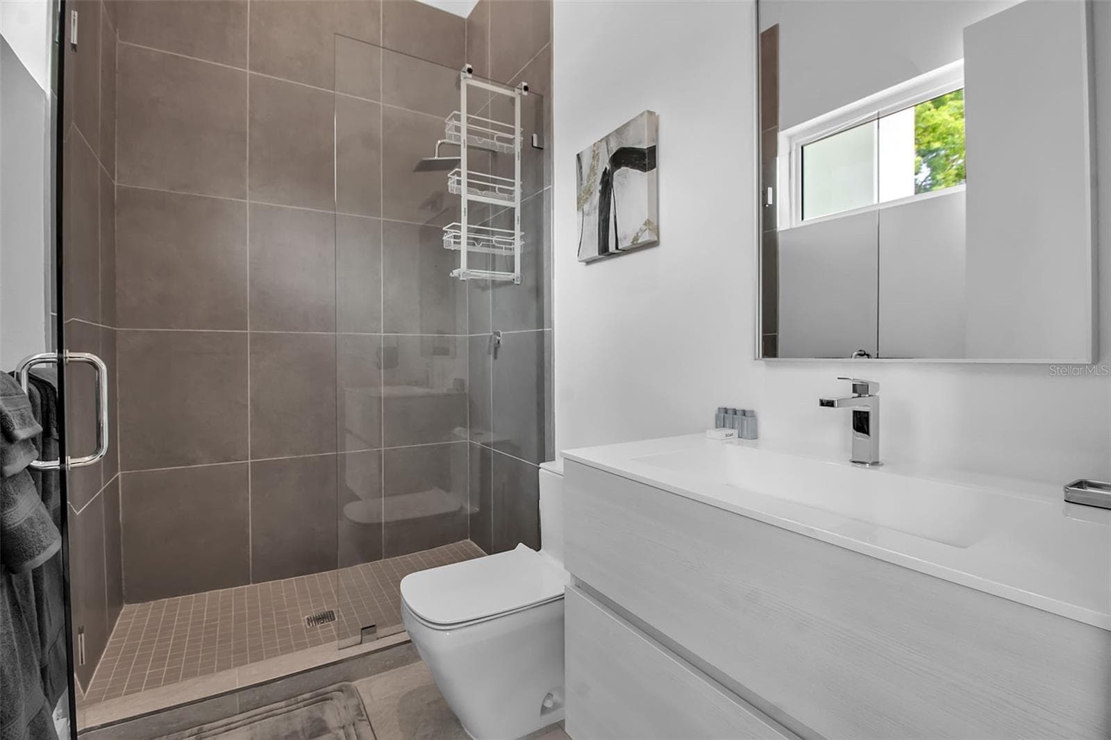 Bathroom 3 - 2231 WOOD ST, SARASOTA