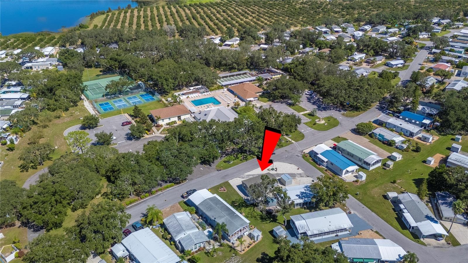 Prime location, close to the clubhouse, pool, and fitness center! - 1 BEAVERKILL DR, LAKE WALES