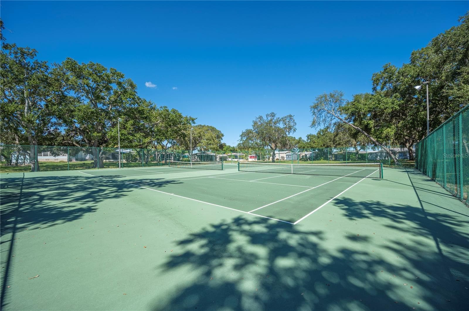 Community Tennis Courts - 1 BEAVERKILL DR, LAKE WALES
