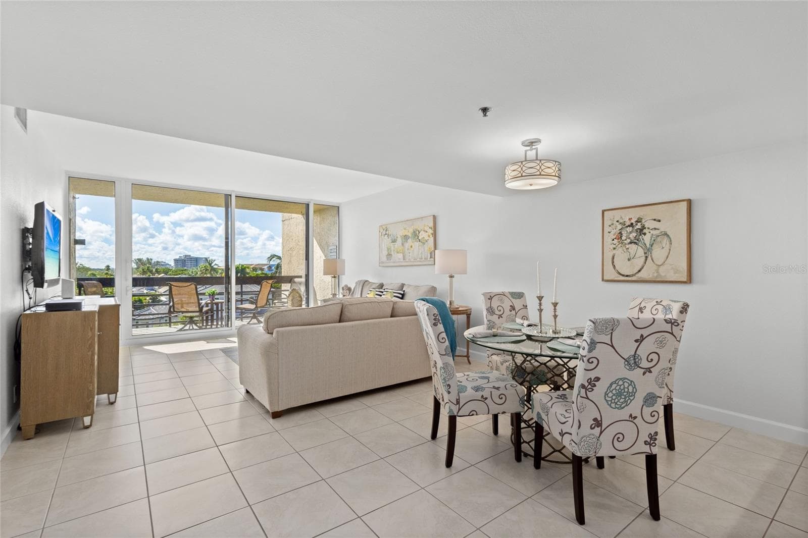 Condominium at 1065 GULF OF MEXICO DR #402, LONGBOAT KEY, photo 7 of 47