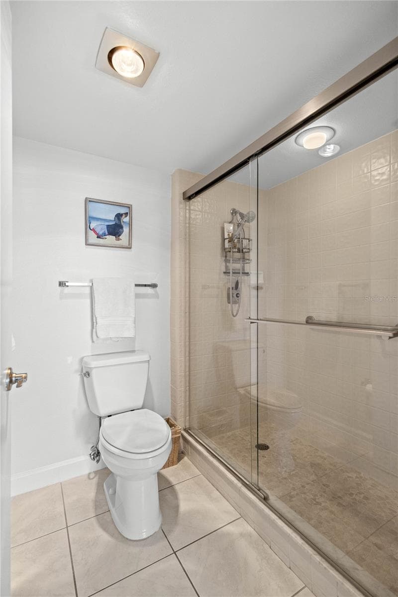 Condominium at 1065 GULF OF MEXICO DR #402, LONGBOAT KEY, photo 21 of 47