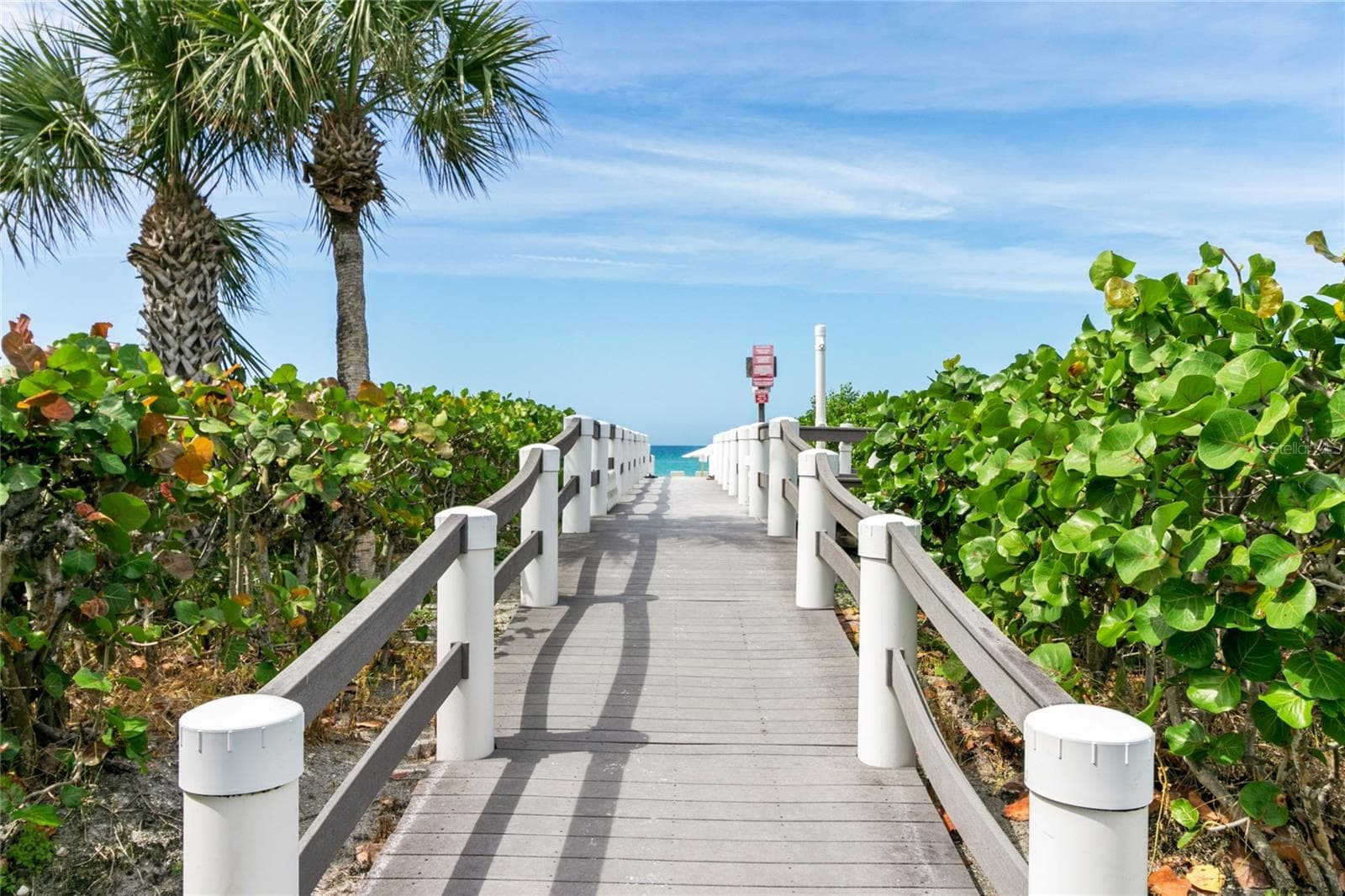 Condominium at 1065 GULF OF MEXICO DR #402, LONGBOAT KEY, photo 26 of 47