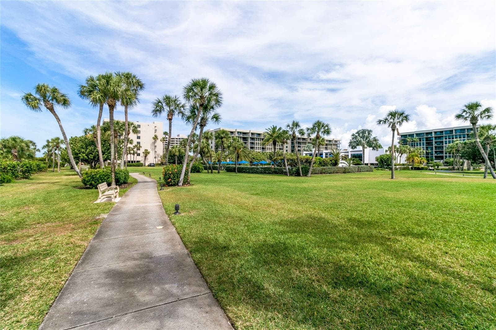 Condominium at 1065 GULF OF MEXICO DR #402, LONGBOAT KEY, photo 40 of 47
