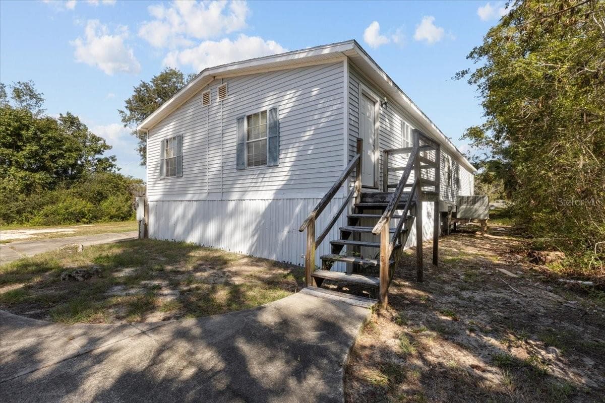 Manufactured Home at 4945 SW 358 HWY, STEINHATCHEE, photo 28 of 36