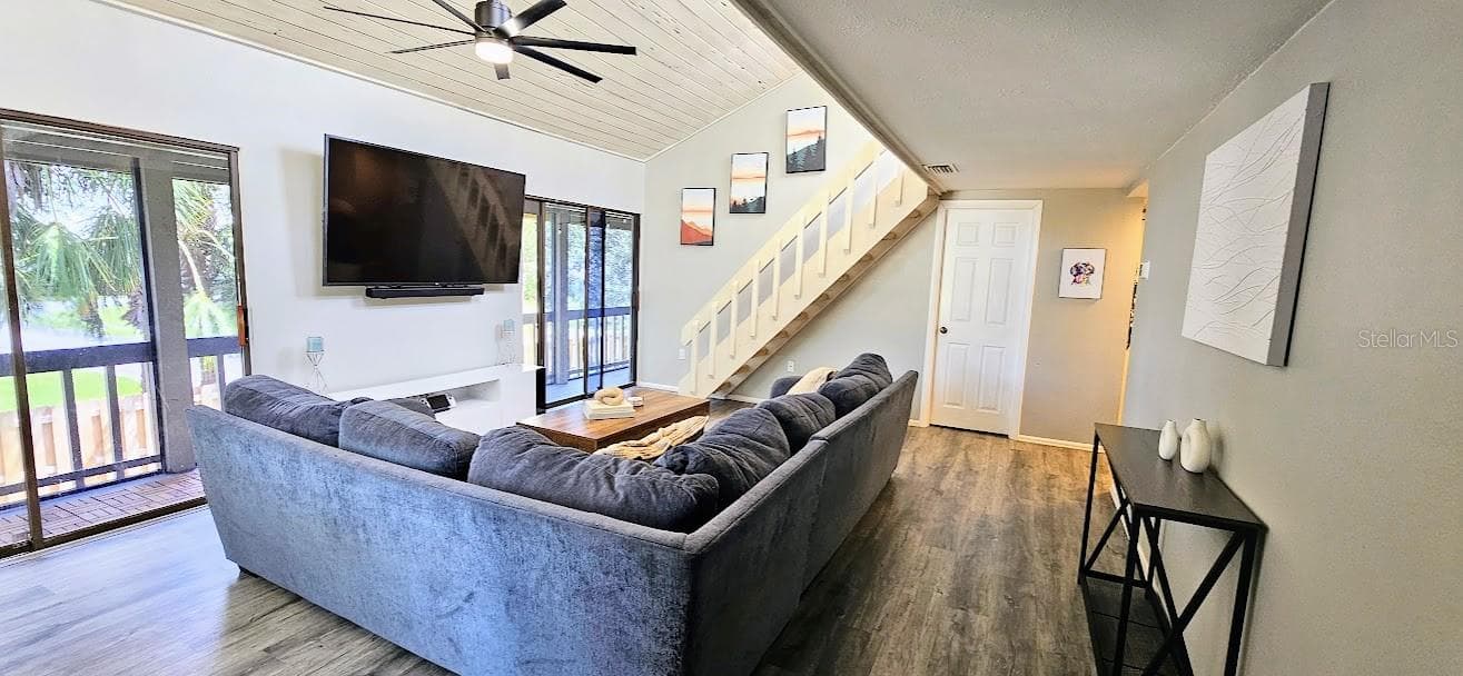 Condominium at 2232 BAHIA VISTA ST #A6, SARASOTA, photo 9 of 59