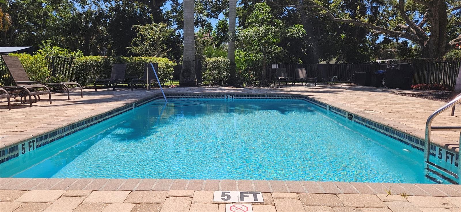 Condominium at 2232 BAHIA VISTA ST #A6, SARASOTA, photo 35 of 59