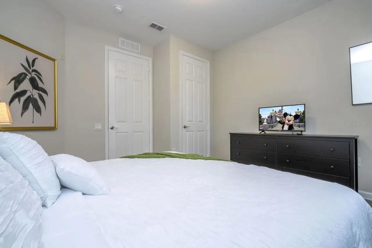 Condominium at 5025 SHOREWAY LOOP #10703, ORLANDO, photo 15 of 53