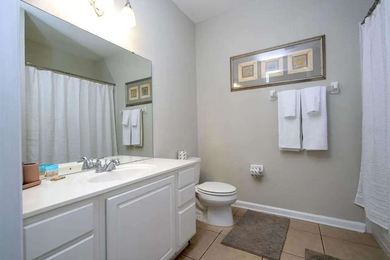 Condominium at 5025 SHOREWAY LOOP #10703, ORLANDO, photo 17 of 53