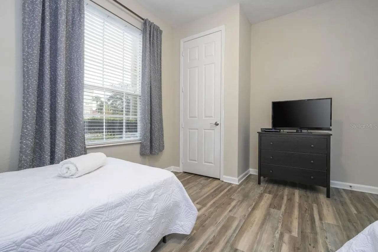 Condominium at 5025 SHOREWAY LOOP #10703, ORLANDO, photo 23 of 53