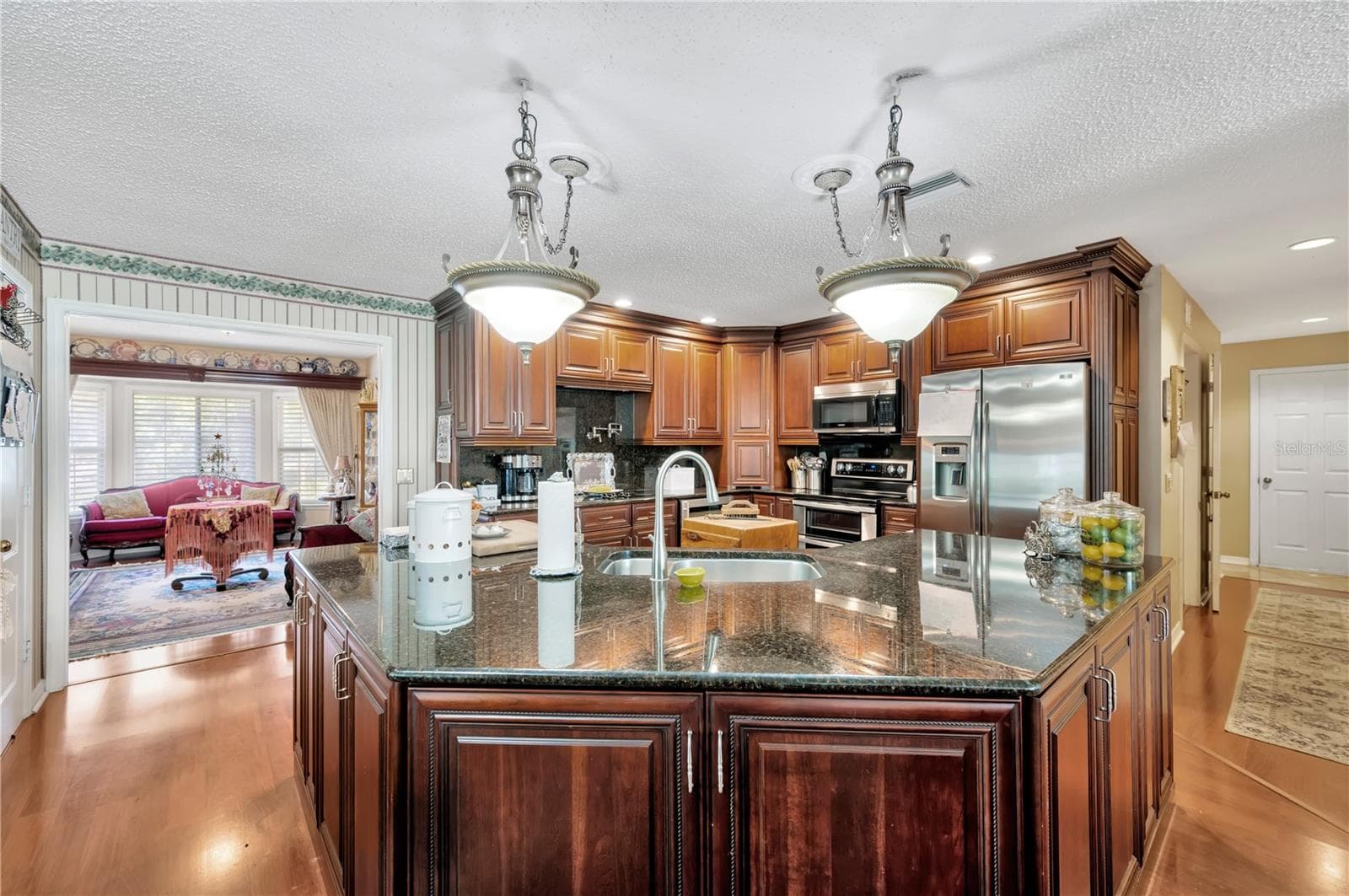 Single Family Residence at 11526 RIVER COUNTRY DR, RIVERVIEW, photo 22 of 45