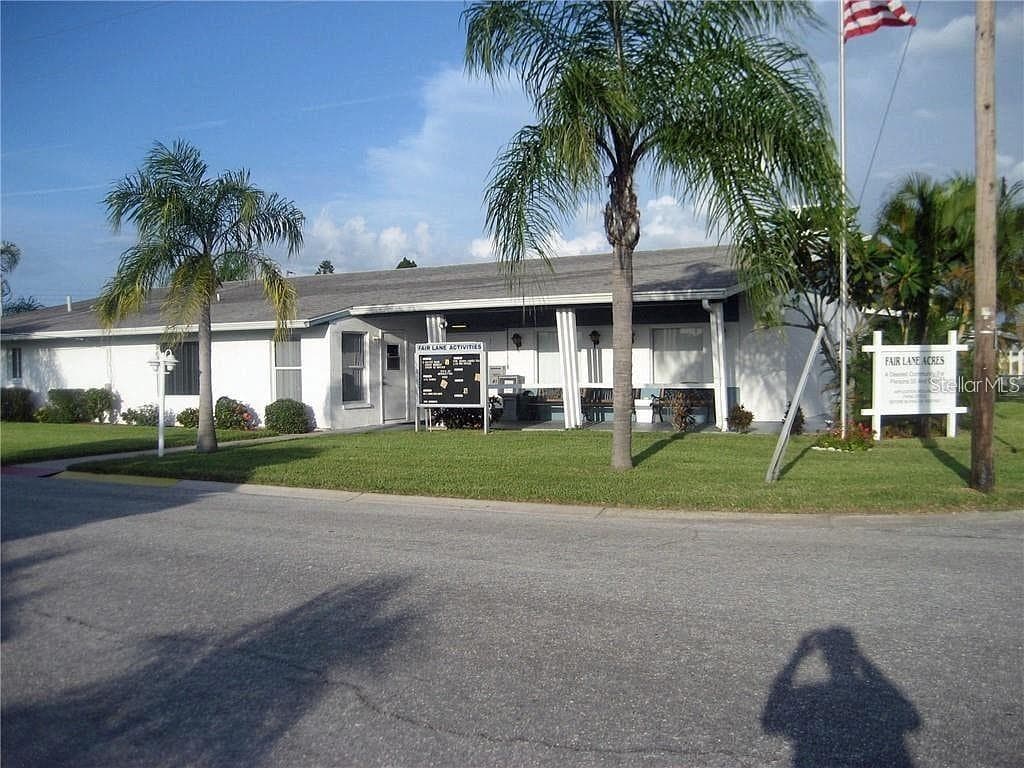 clubhouse - 616 50TH AVENUE TER W, BRADENTON