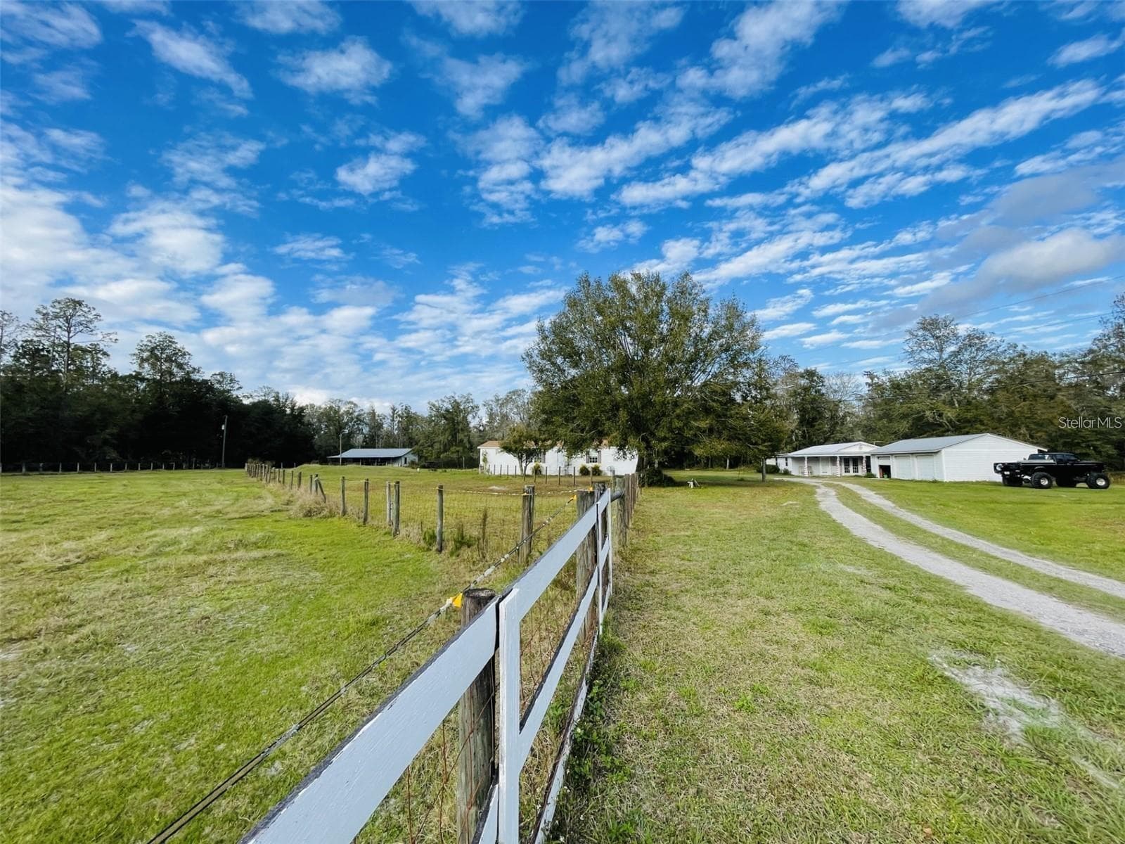 Single Family Residence at 6810 PEARSON LN, WESLEY CHAPEL, photo 4 of 29