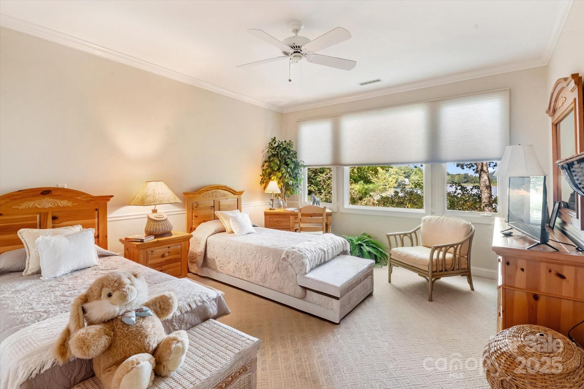 Single Family Residence at 98 Taladu Court, Brevard, photo 12 of 48