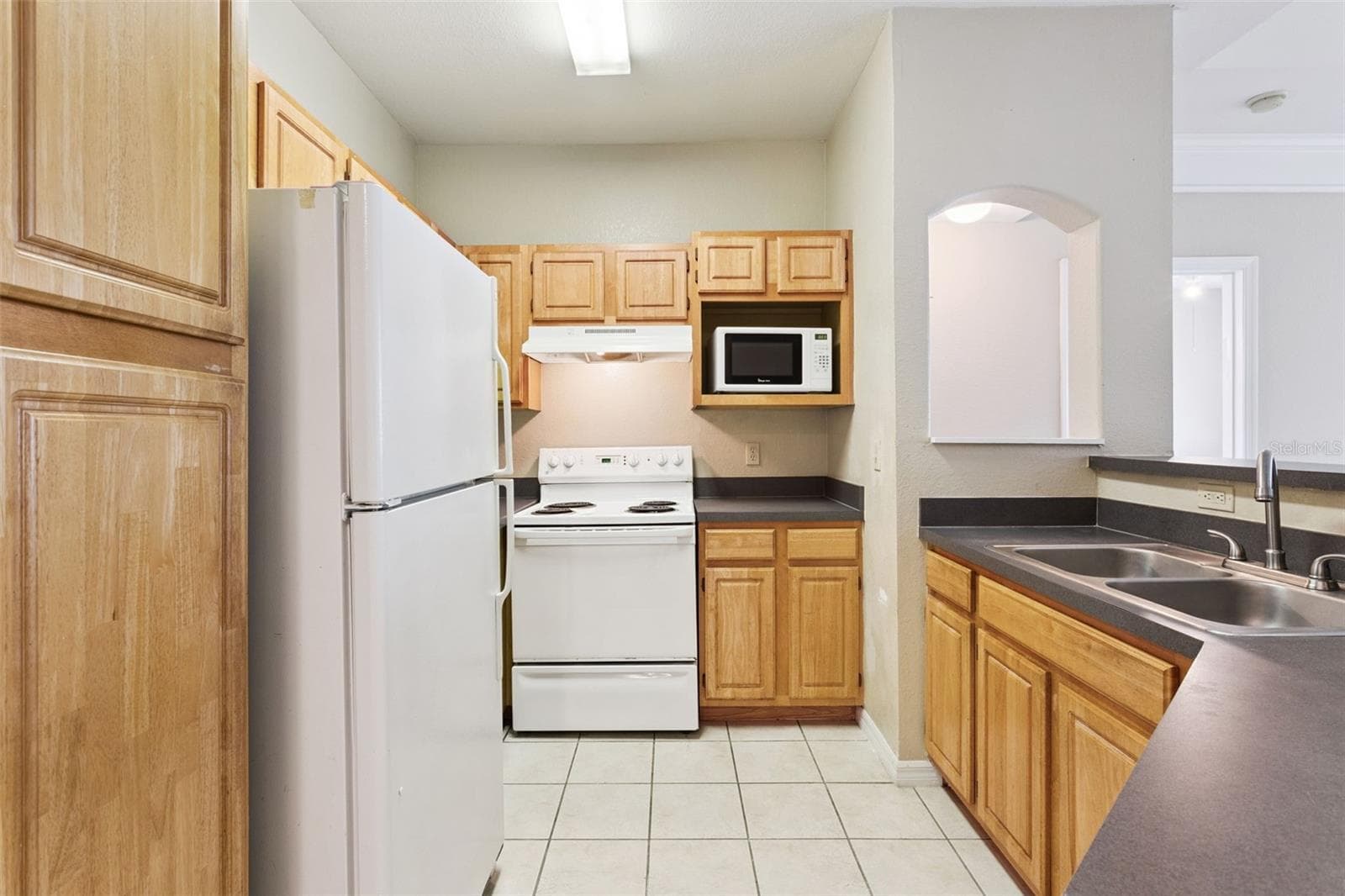 Condominium at 3446 SOHO ST #303, ORLANDO, photo 12 of 47