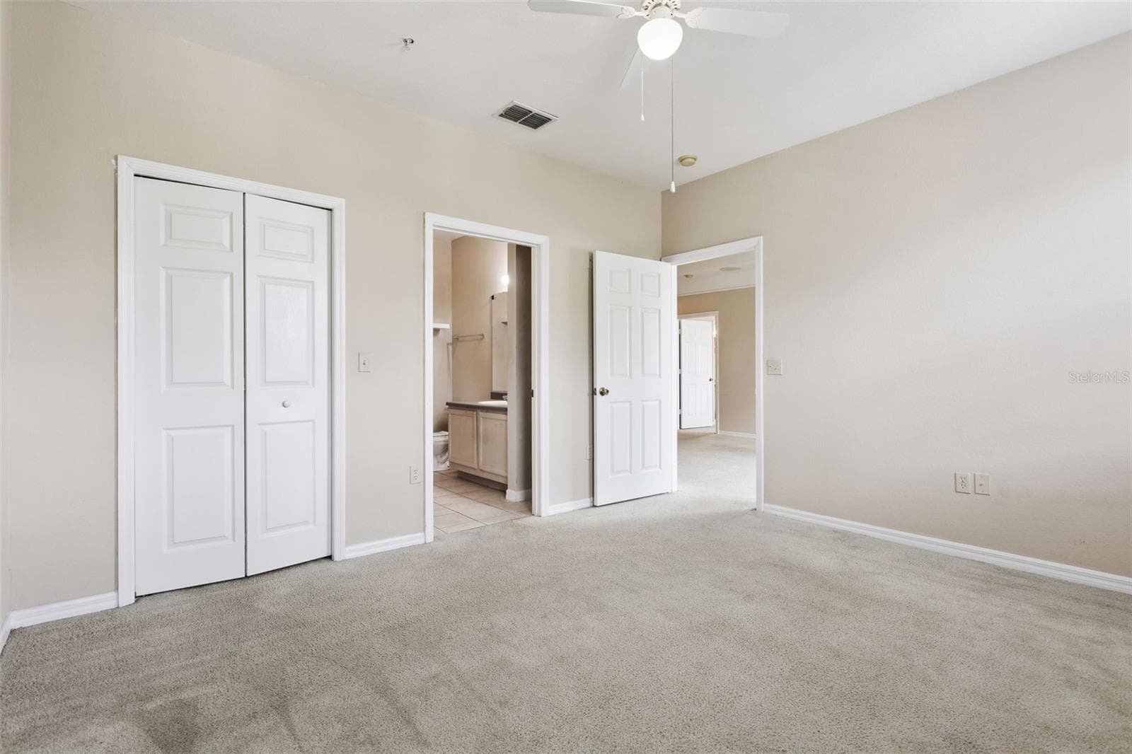 Condominium at 3446 SOHO ST #303, ORLANDO, photo 14 of 47