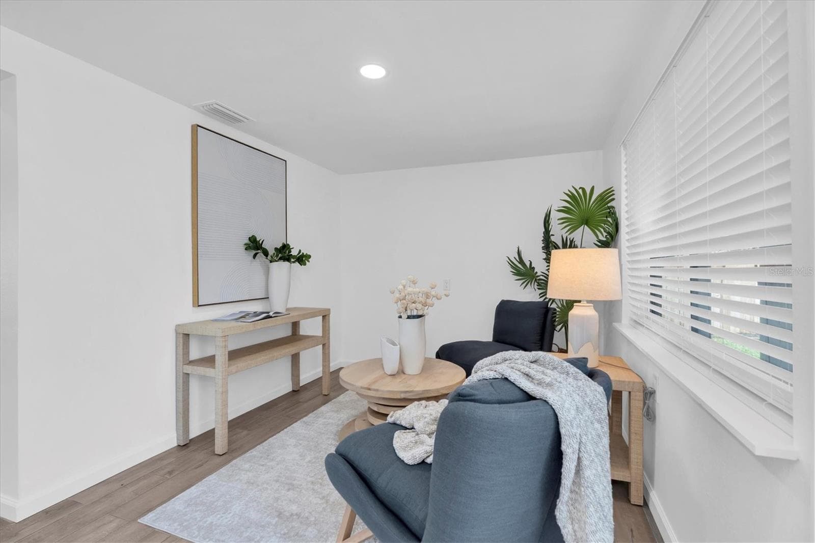 Versatile Additional Living Space - 197 LIDO DR, ST PETE BEACH