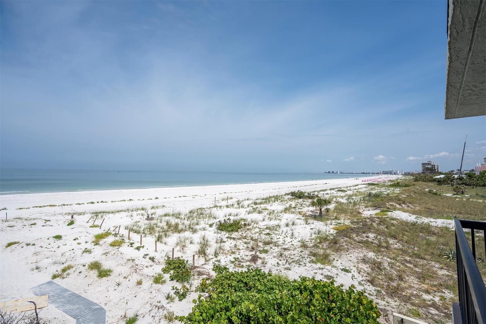 Nearby Gulf Beach - 197 LIDO DR, ST PETE BEACH