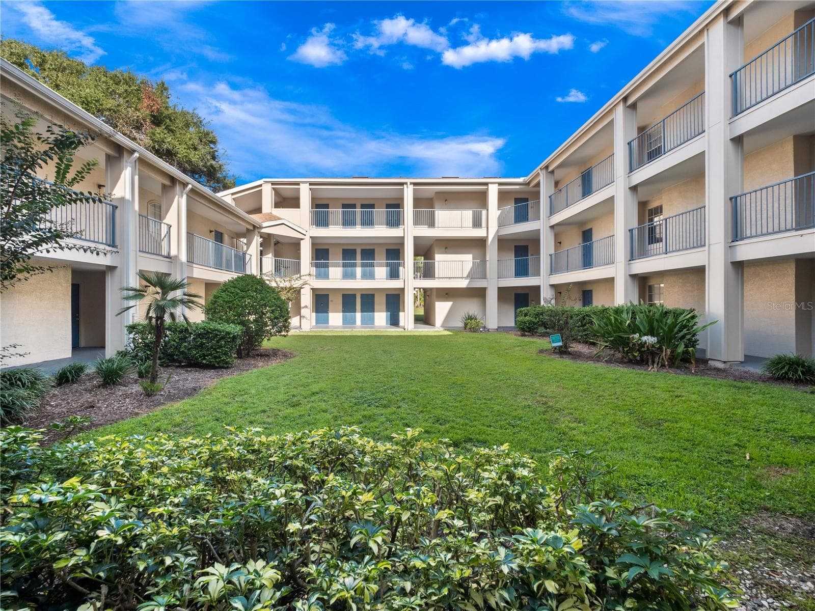 7210 WESTPOINTE BLVD #1325