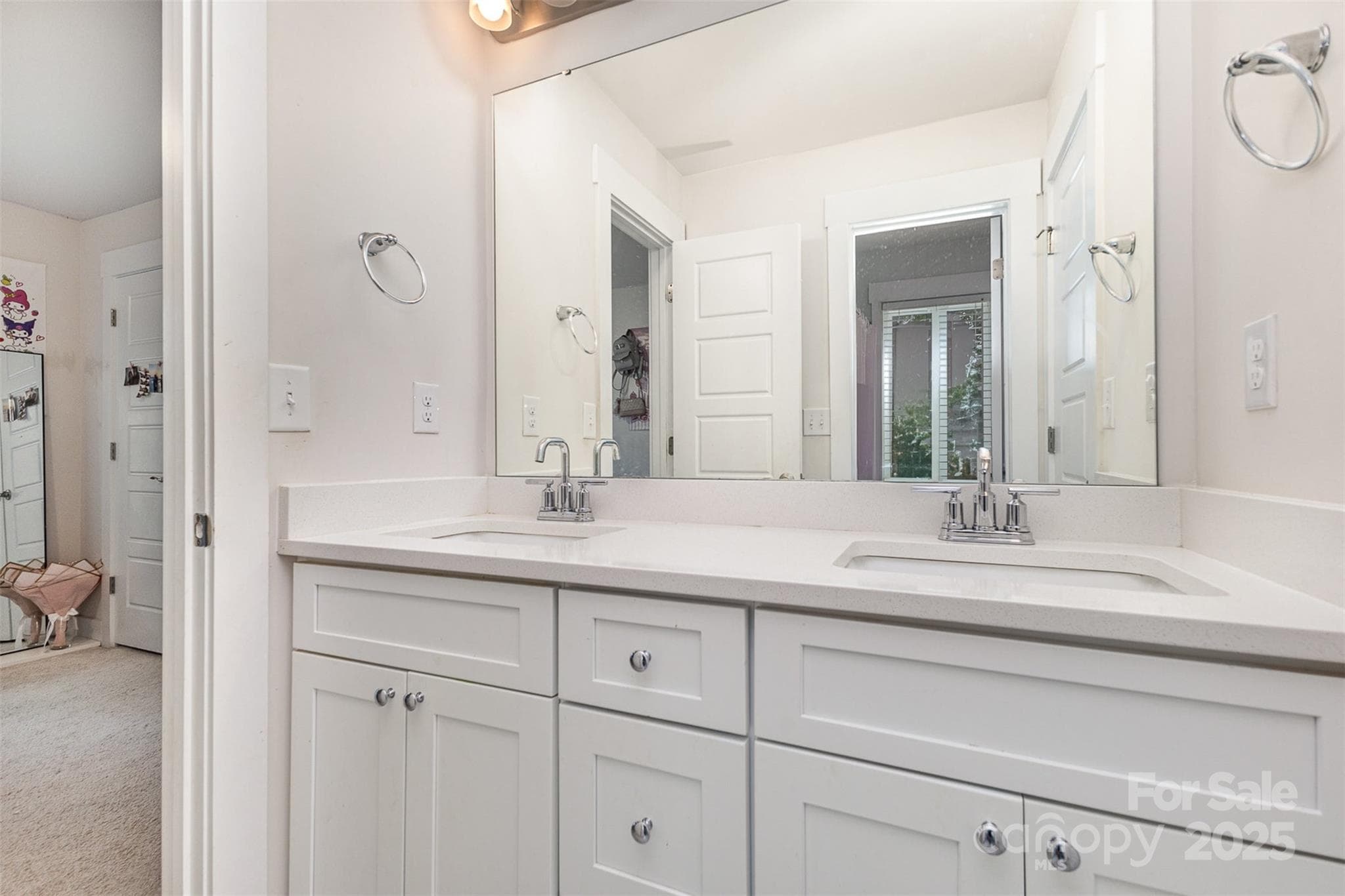 Single Family Residence at 7725 Shalom Drive, Charlotte, photo 14 of 22