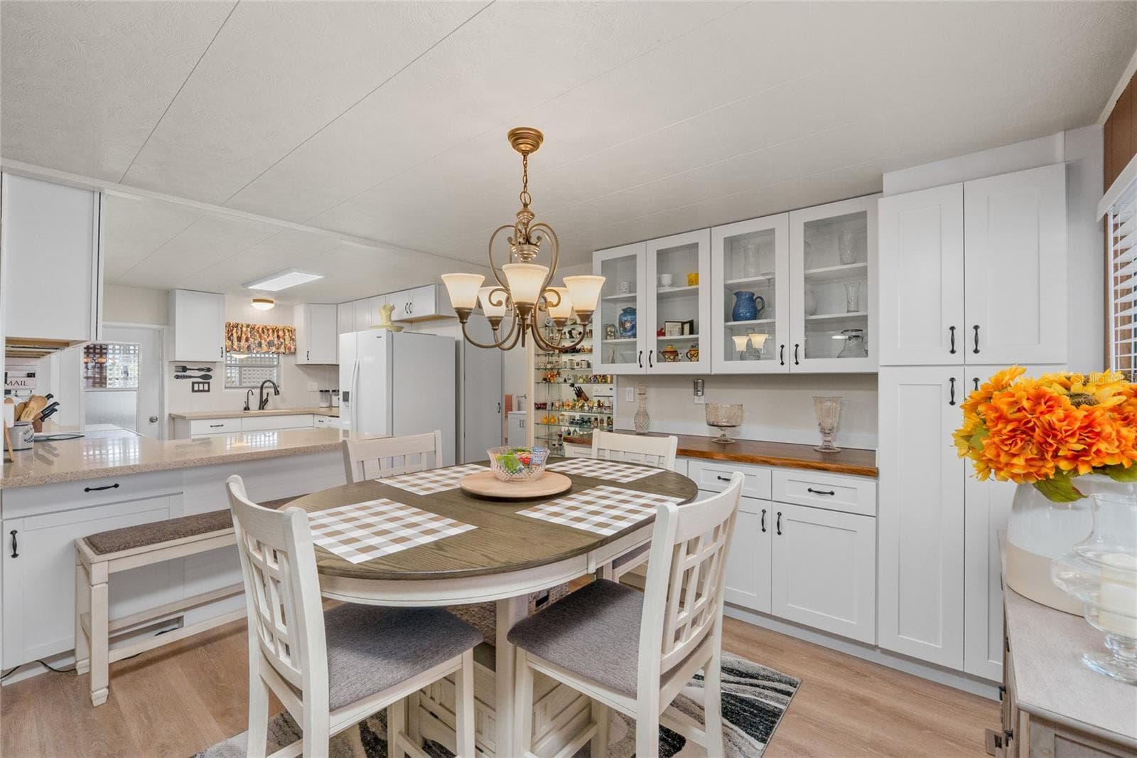 Dining Room with built in storage - 288 SALEM AVE #3, PALM HARBOR