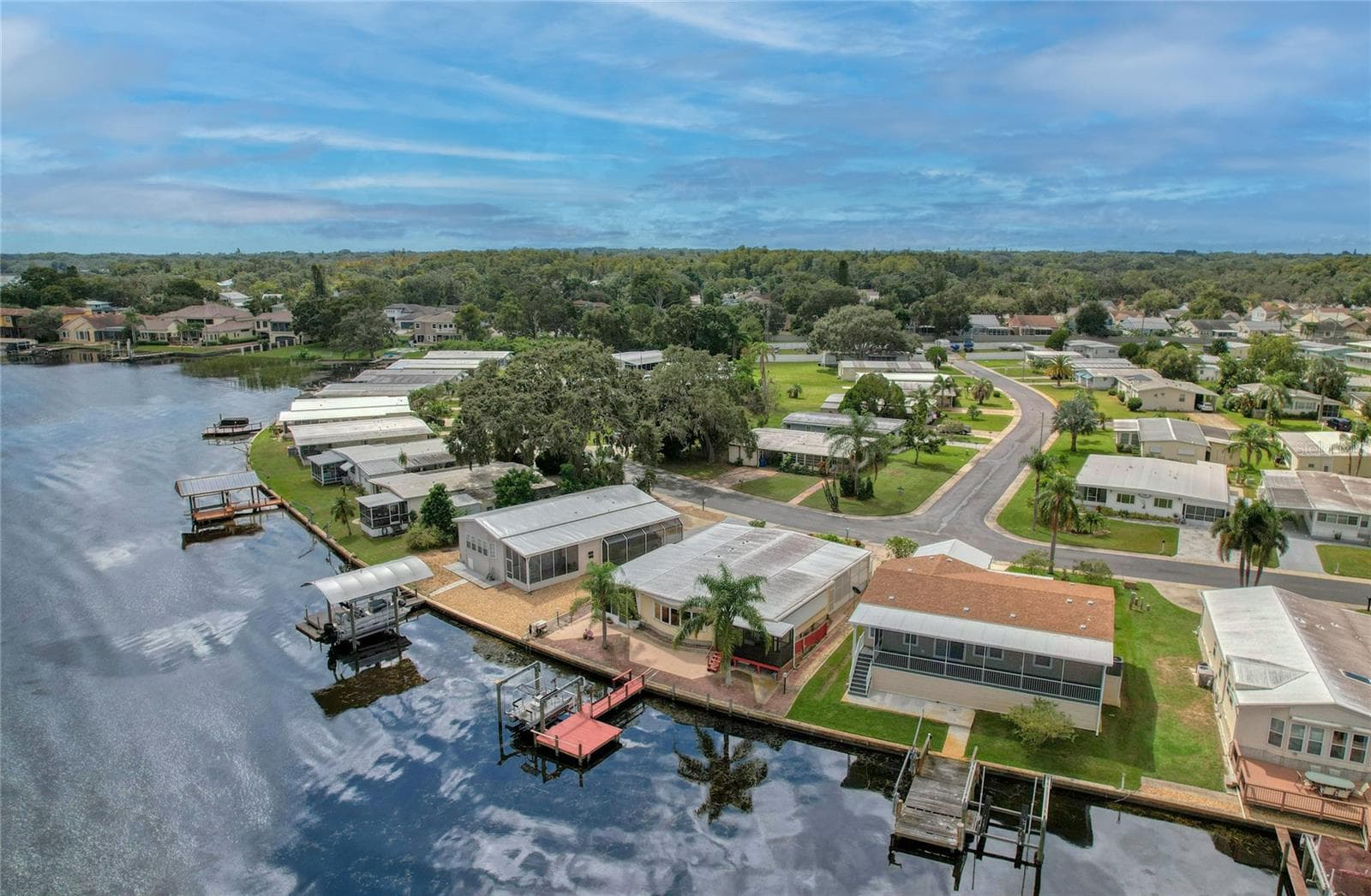 Mobile Home at 288 SALEM AVE #3, PALM HARBOR, photo 50 of 54