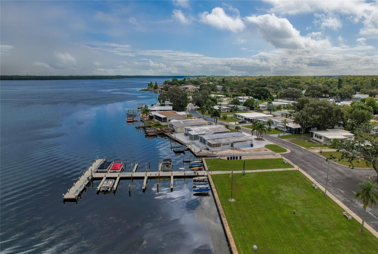 Mobile Home at 288 SALEM AVE #3, PALM HARBOR, photo 51 of 54
