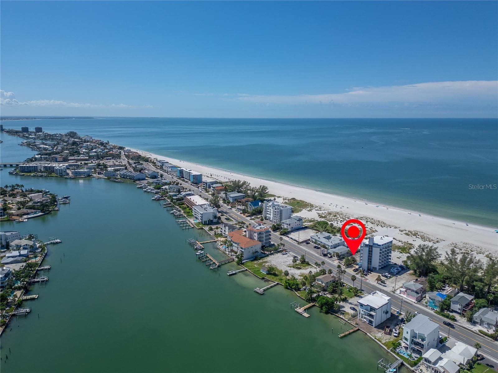 Single Family Residence at 10178 GULF BLVD, TREASURE ISLAND, photo 13 of 27
