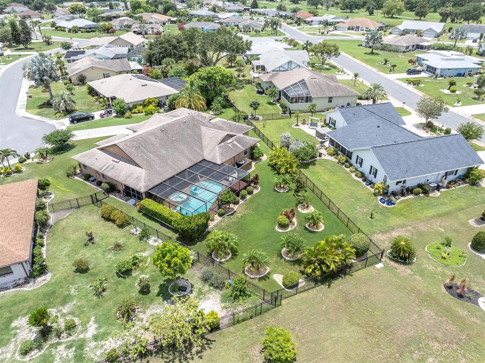 301 Thorn Hill Dr - 301 THORN HILL PL, SUN CITY CENTER