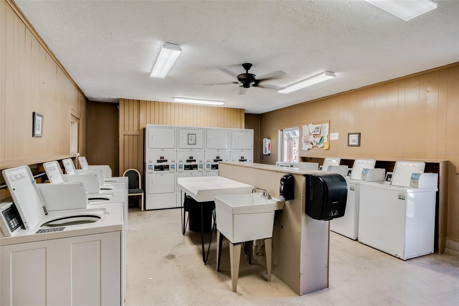 Laundry Room - 12760 INDIAN ROCKS RD #546, LARGO