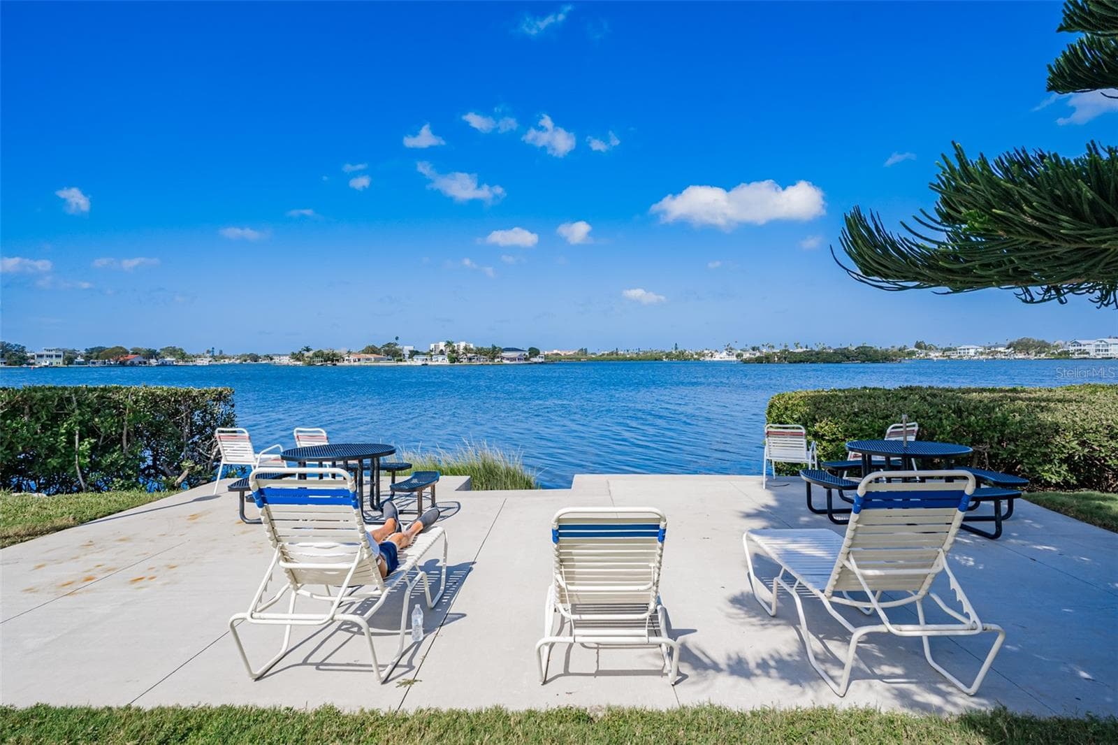 Seating Area on the Intracoastal - 12760 INDIAN ROCKS RD #546, LARGO
