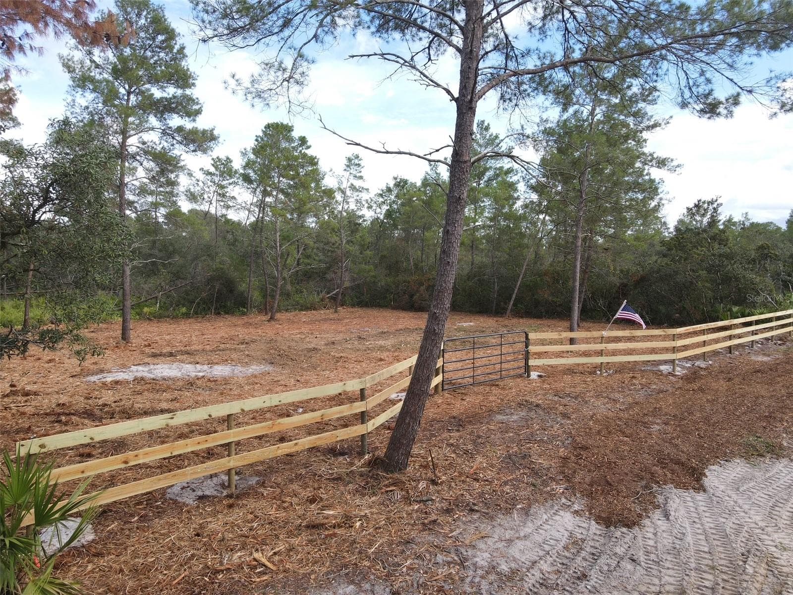 Land at KENTUCKY ST, PAISLEY, photo 3 of 12