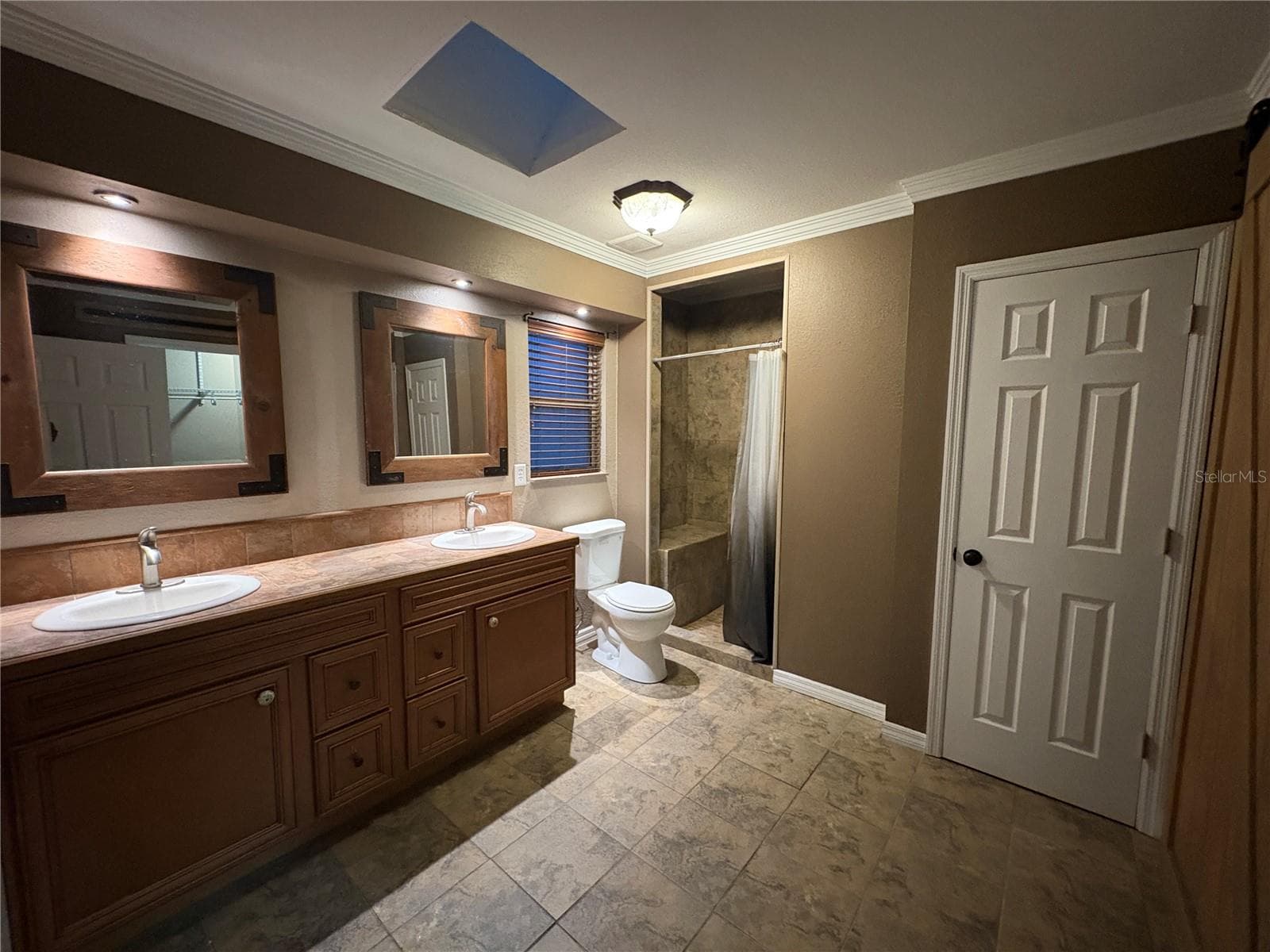 Master Bath - 1722 NW 35 ST, OCALA