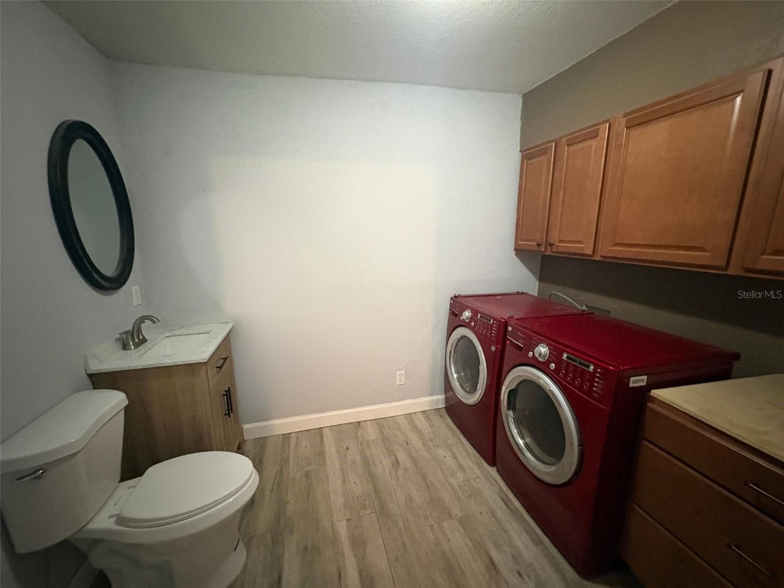 Laundry Room and Half Bath - 1722 NW 35 ST, OCALA