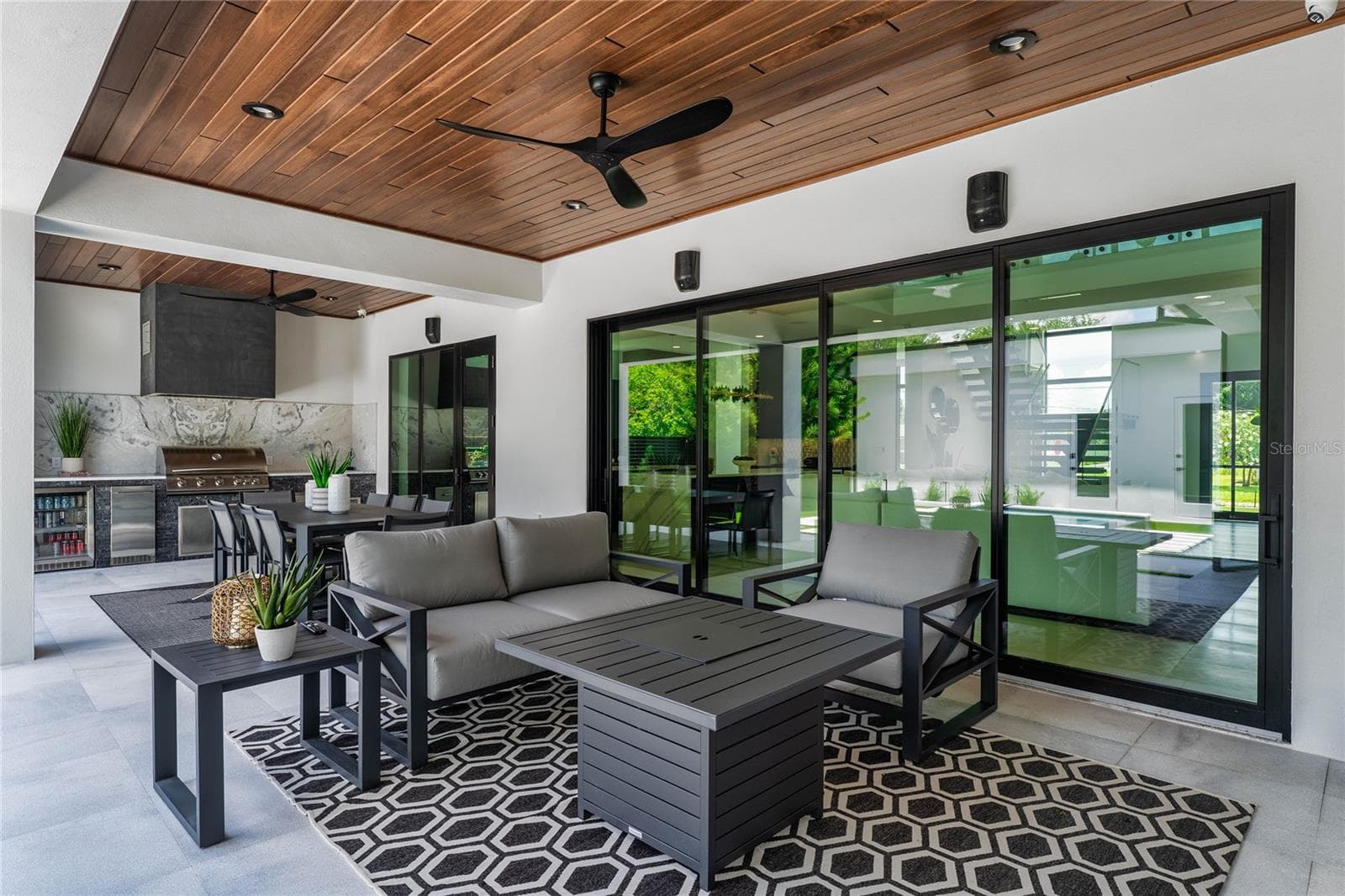 Single Family Residence at 5002 W POE AVE, TAMPA, photo 49 of 56