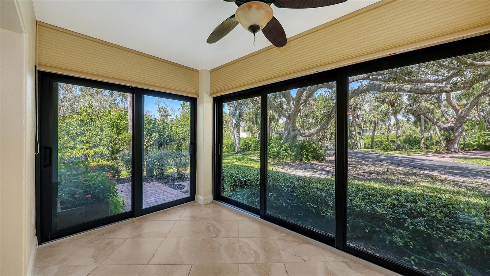 Condominium at 225 HOURGLASS WAY #103, SARASOTA, photo 19 of 93