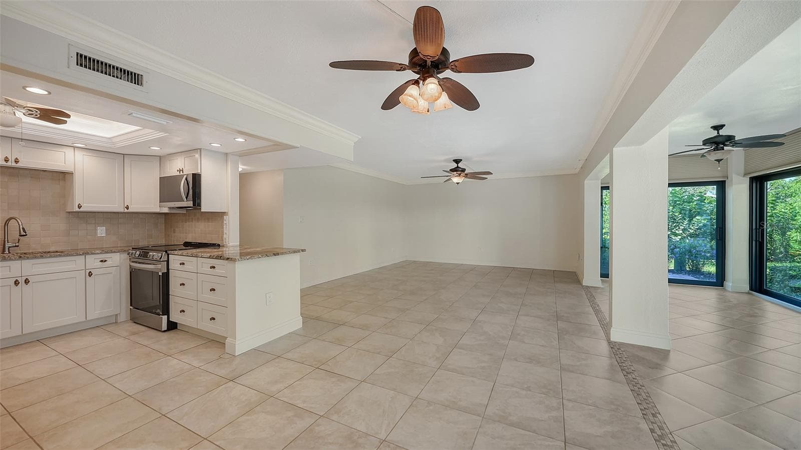 Condominium at 225 HOURGLASS WAY #103, SARASOTA, photo 41 of 93