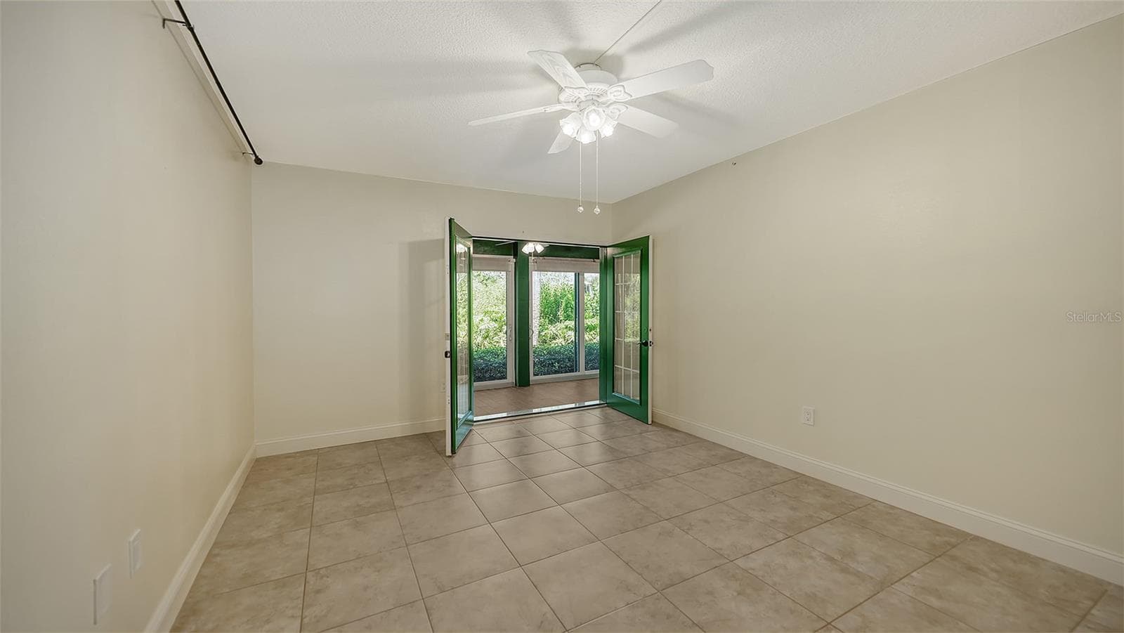 Condominium at 225 HOURGLASS WAY #103, SARASOTA, photo 45 of 93