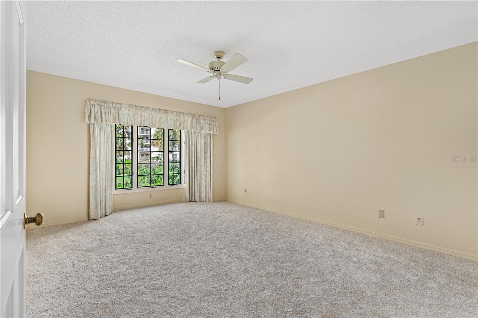 Townhouse at 2966 OCEANS TRCE, DAYTONA BEACH SHORES, photo 20 of 47