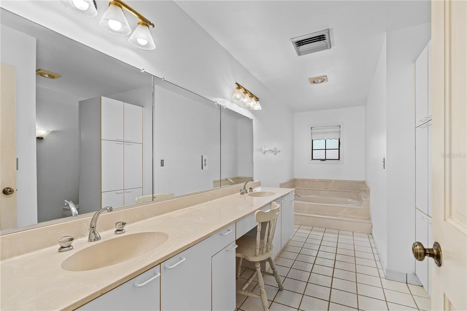 Townhouse at 2966 OCEANS TRCE, DAYTONA BEACH SHORES, photo 22 of 47
