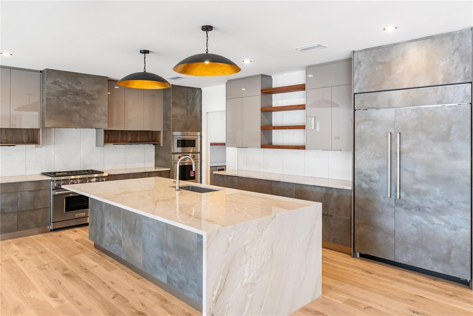 Designer Kitchen - 1759 WALDEMERE ST, SARASOTA