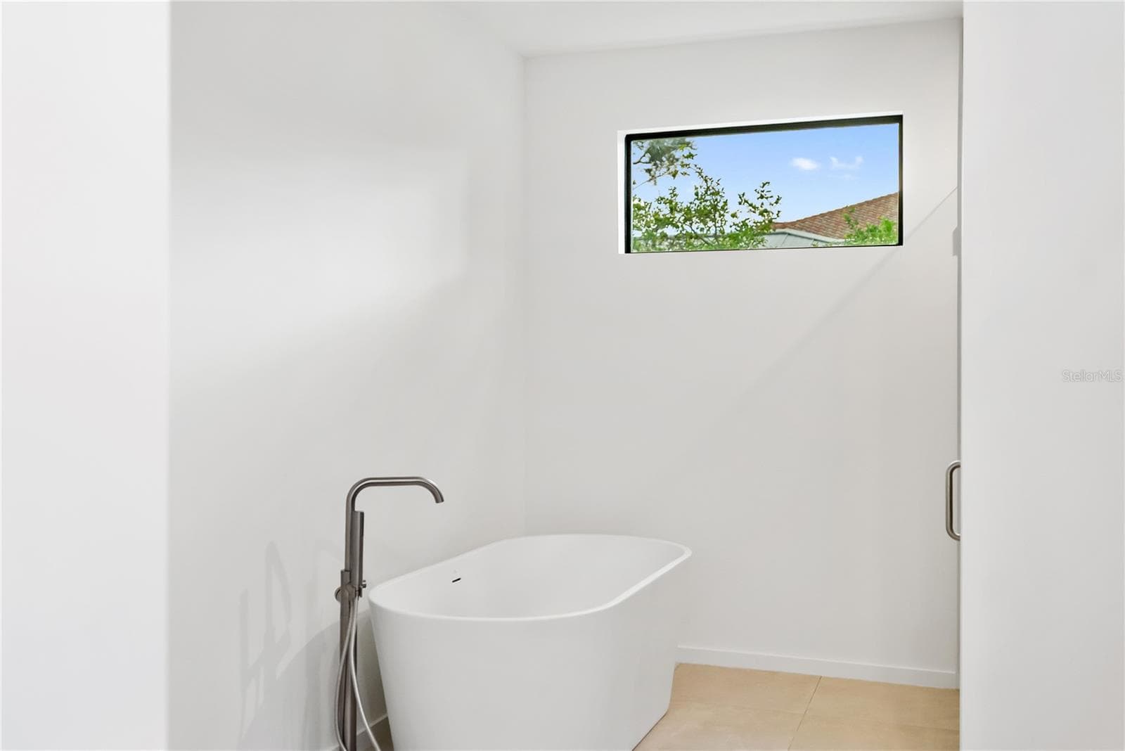 1st Floor Primary Bath - 1759 WALDEMERE ST, SARASOTA
