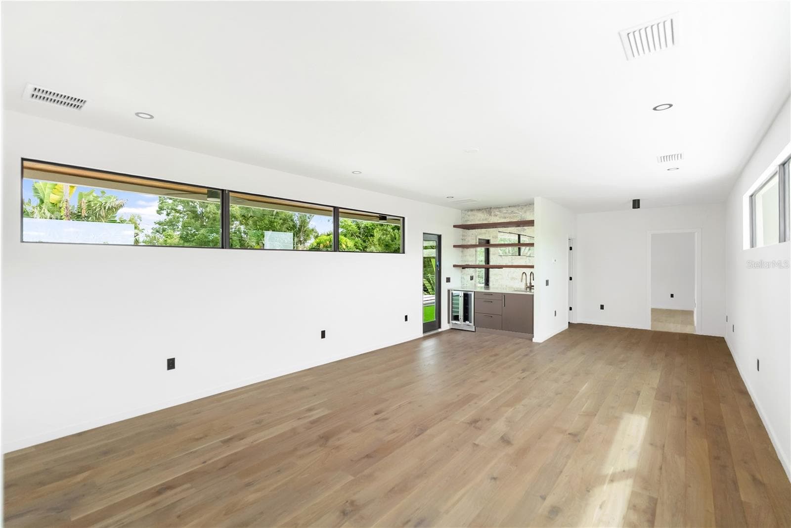 Second floor media room with access to private balcony - 1759 WALDEMERE ST, SARASOTA
