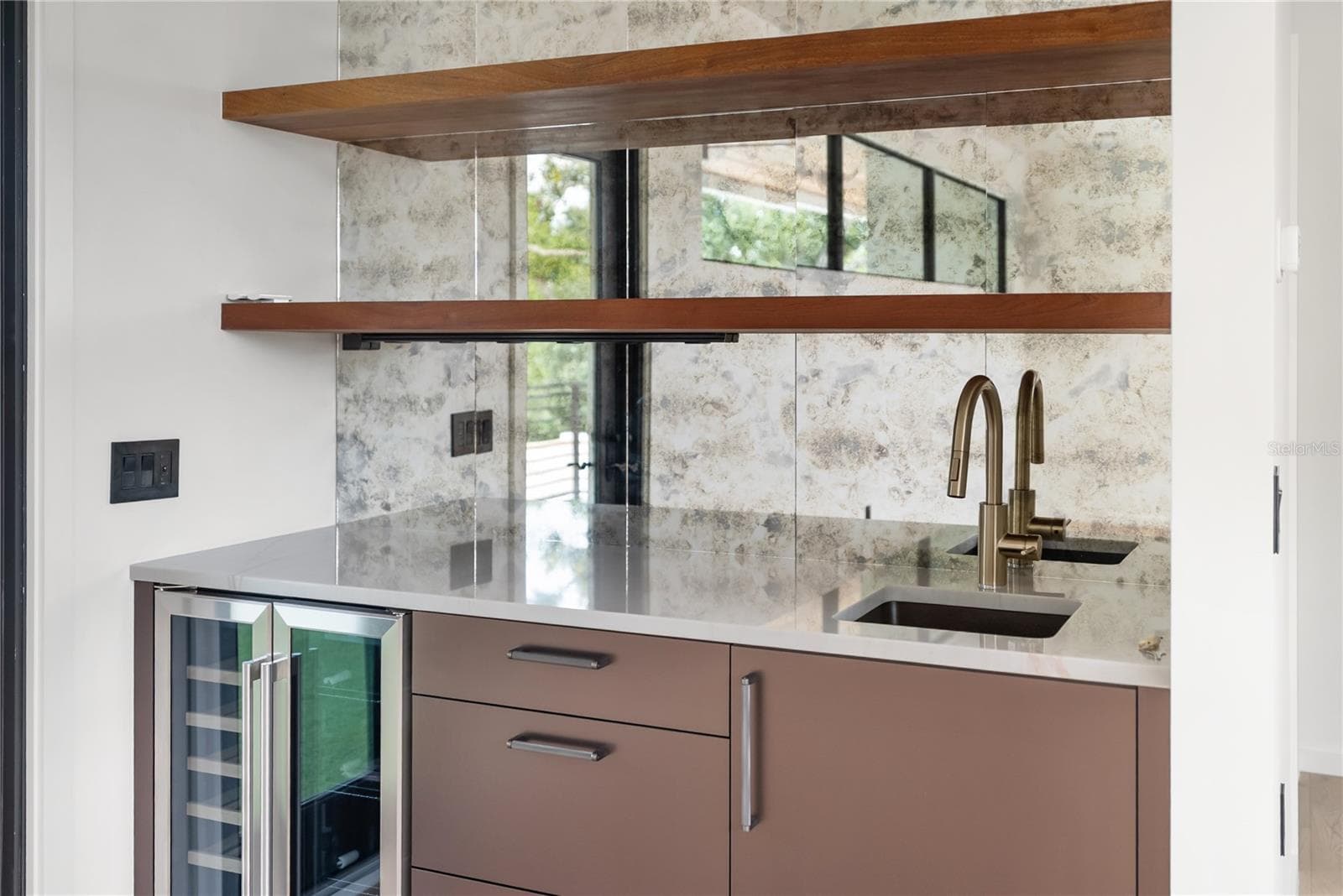 Second floor wet bar - 1759 WALDEMERE ST, SARASOTA