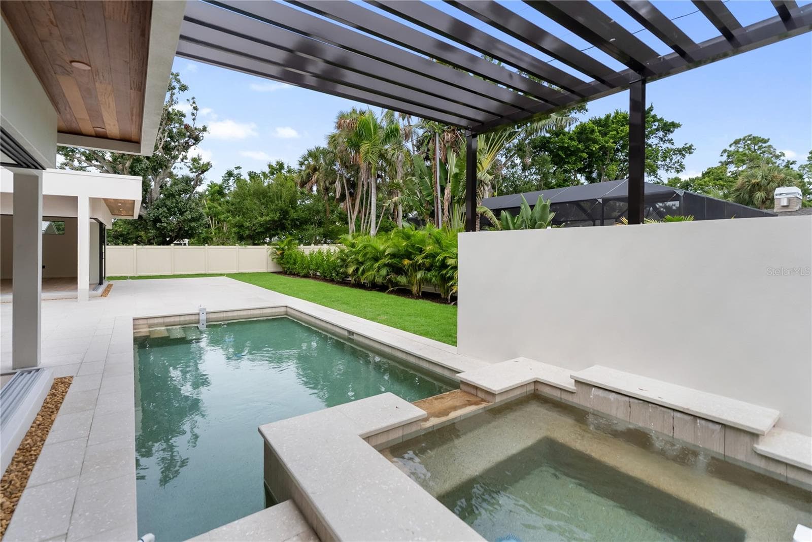 Pool & spa - 1759 WALDEMERE ST, SARASOTA