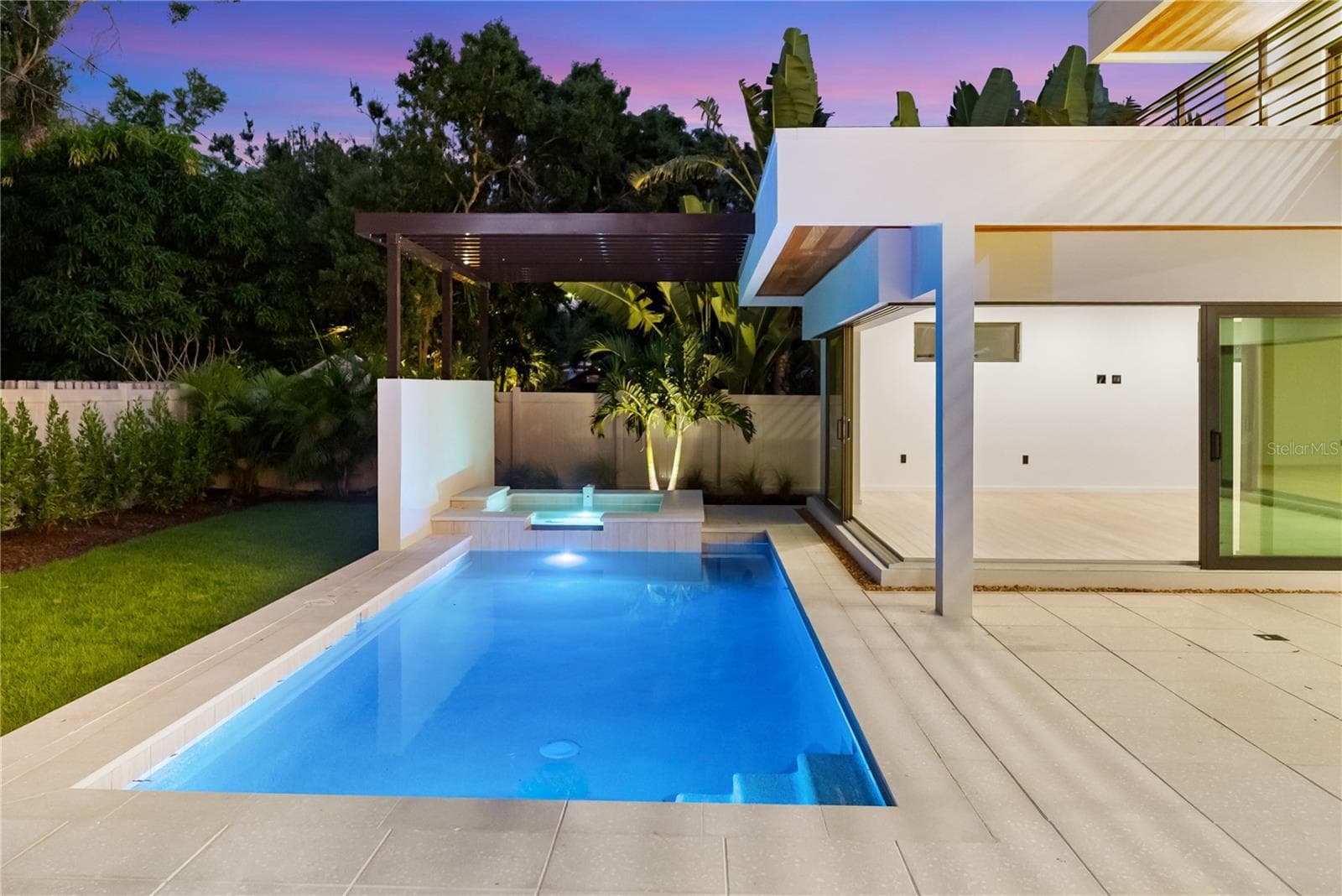 Pool & spa - 1759 WALDEMERE ST, SARASOTA