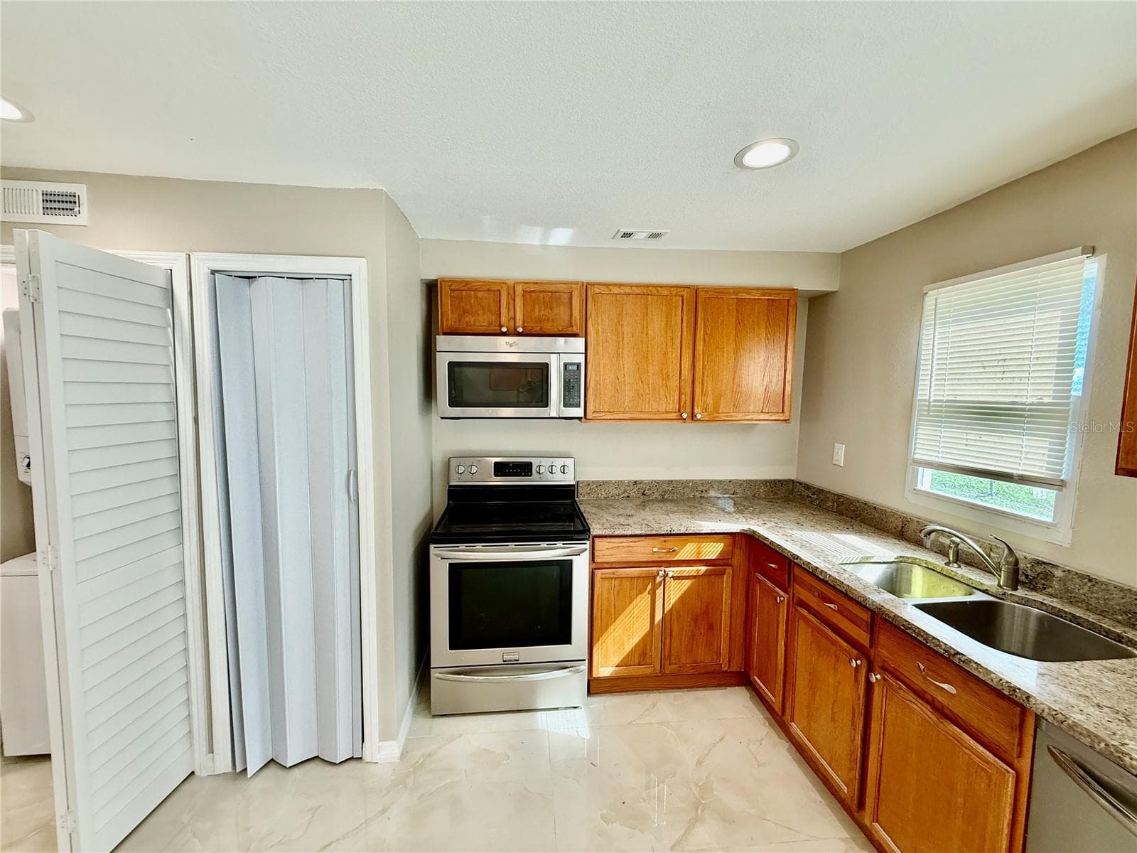 Condominium at 2769 L B MCLEOD RD #2769A, ORLANDO, photo 5 of 15