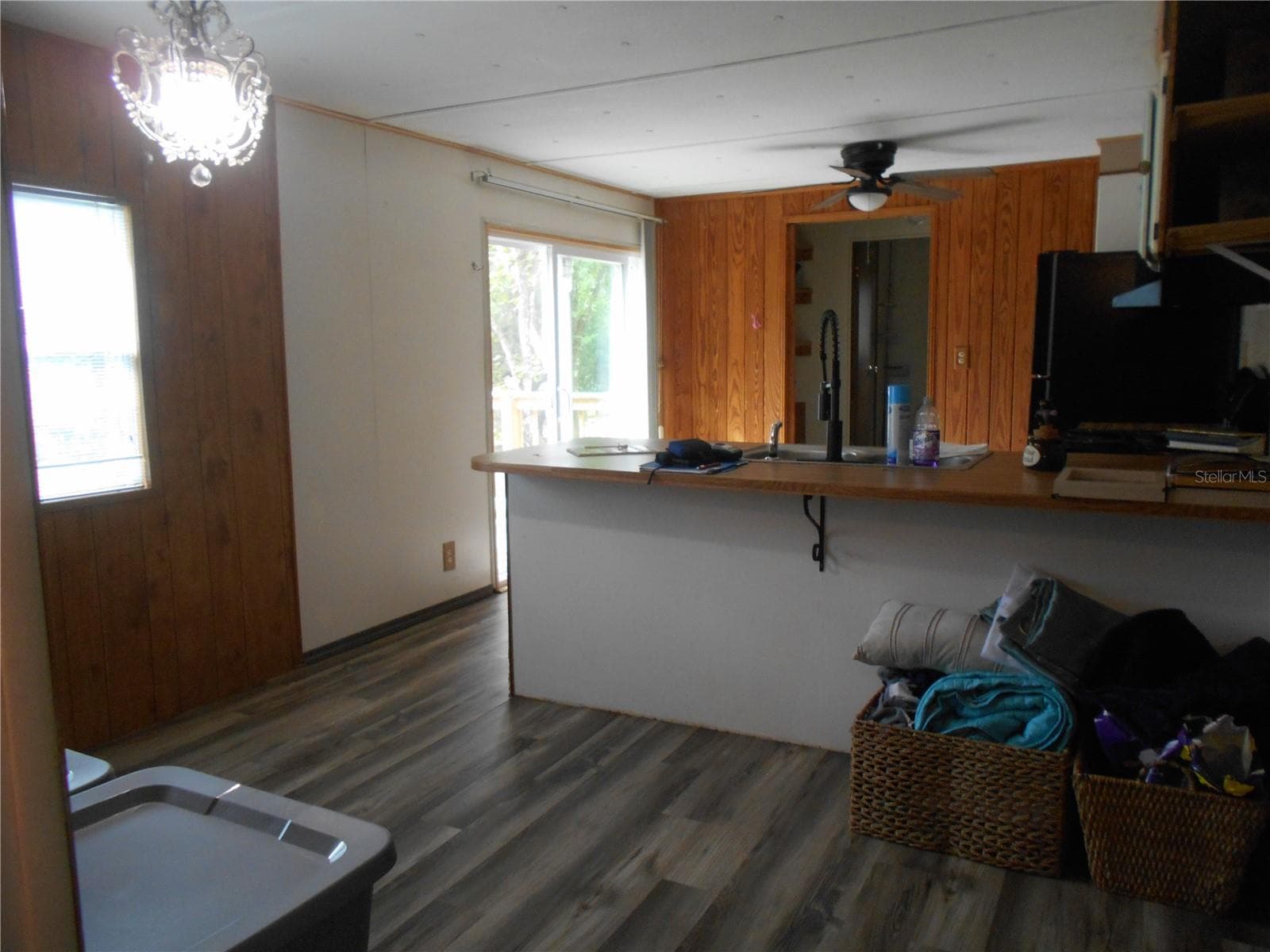 DINING / KITCHEN COMBO - 20425 NE 143RD ST, SALT SPRINGS