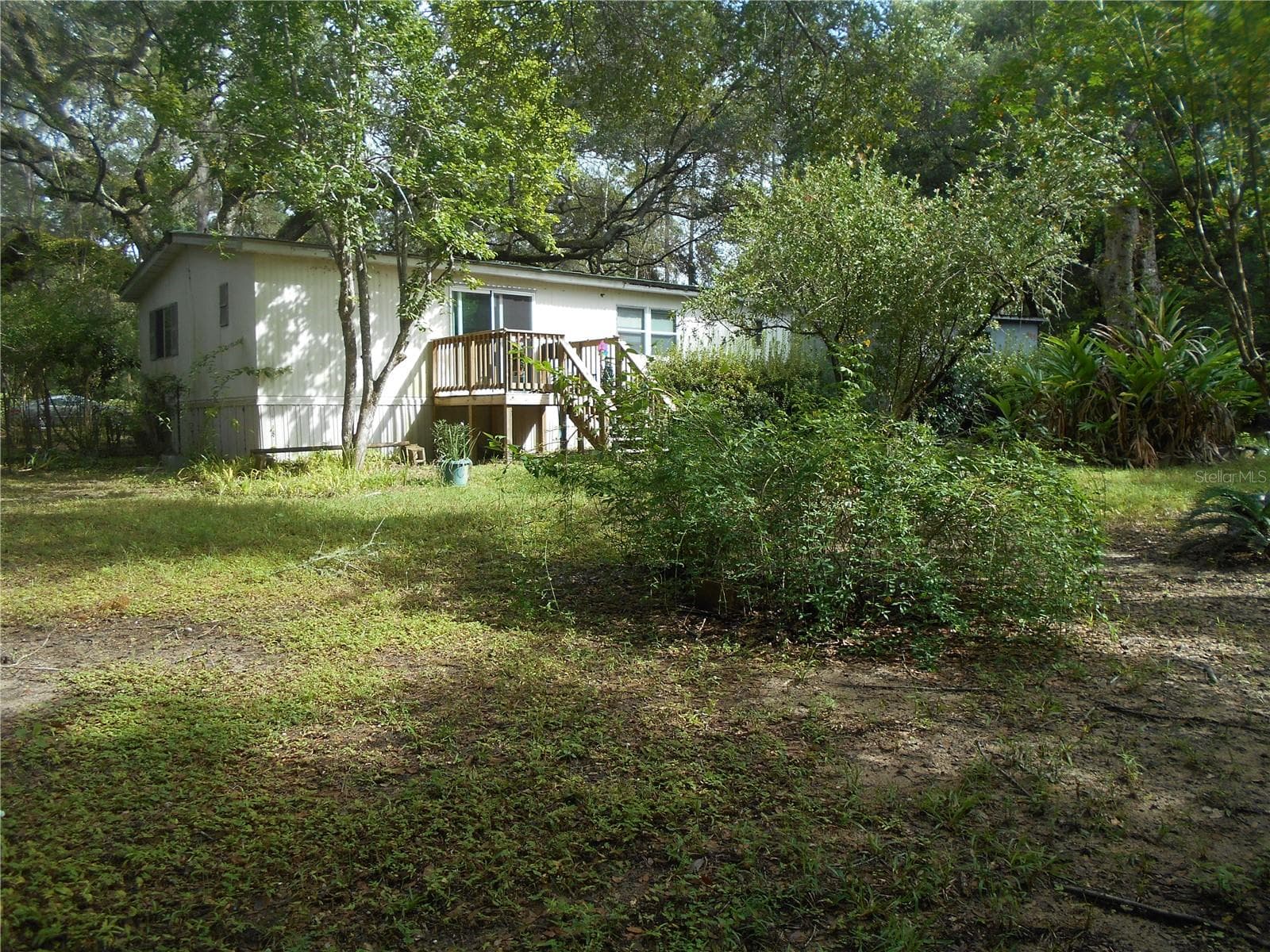Manufactured Home at 20425 NE 143RD ST, SALT SPRINGS, photo 19 of 71