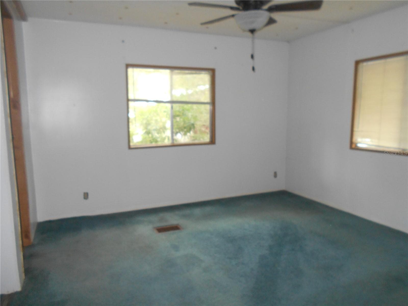 PRIMARY BEDROOM/BATH SPLIT PLAN - 20425 NE 143RD ST, SALT SPRINGS