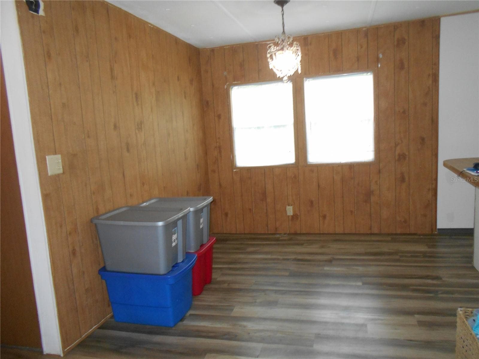 DINING VIEW FROM LIVING AREA - 20425 NE 143RD ST, SALT SPRINGS
